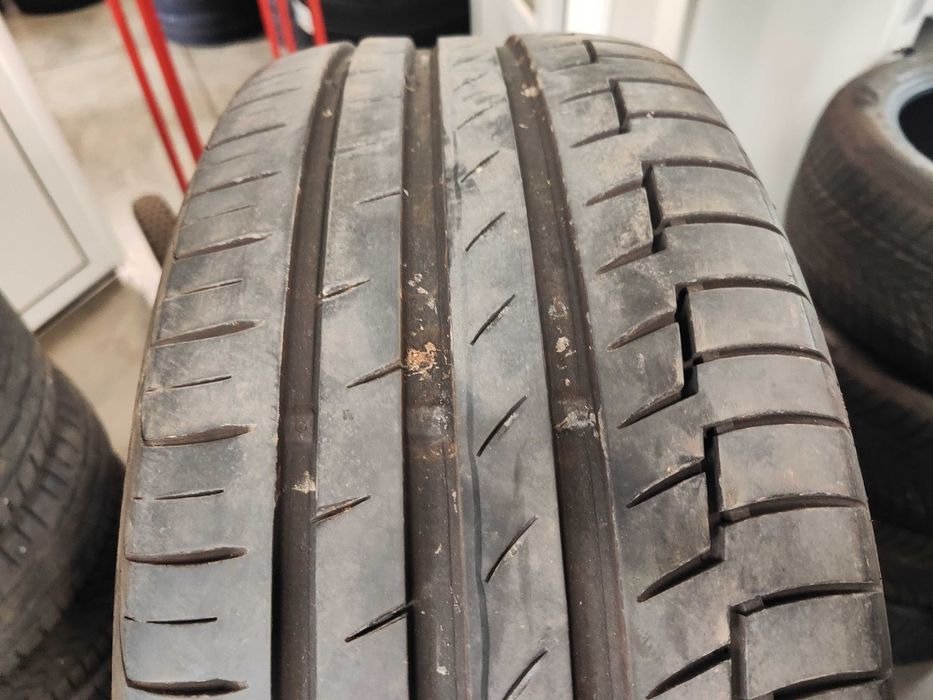 2бр.летни гуми 225/45/17 Continental