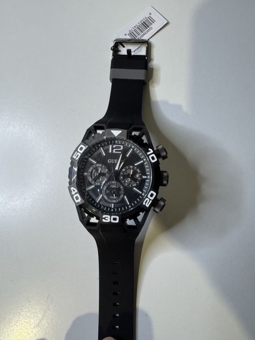 Нов Мъжки аналогов кварцов часовник Guess GW0966G2