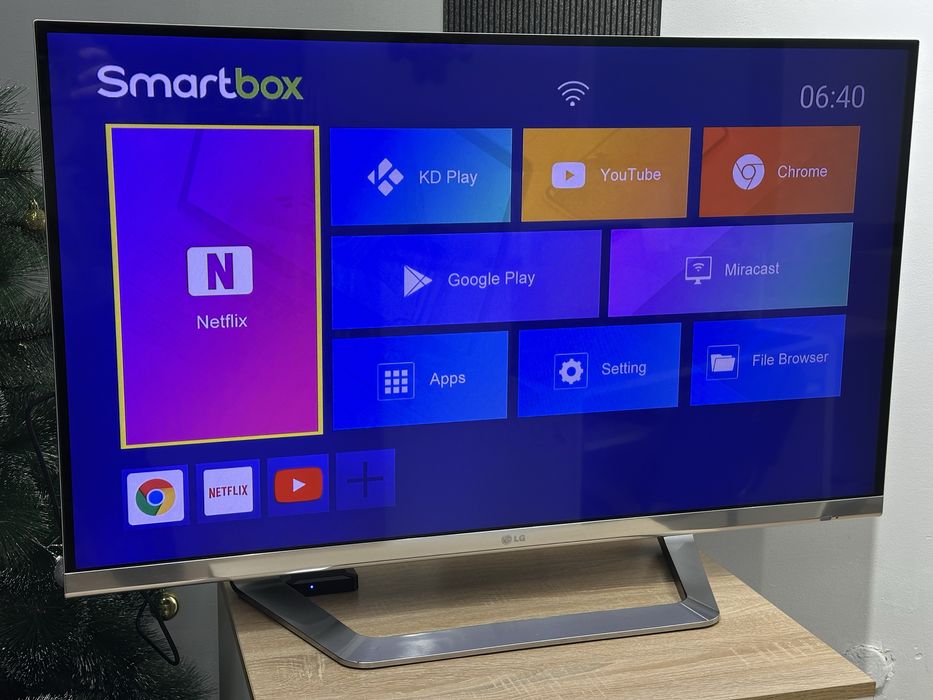 Телевизор LG 43" + Smart