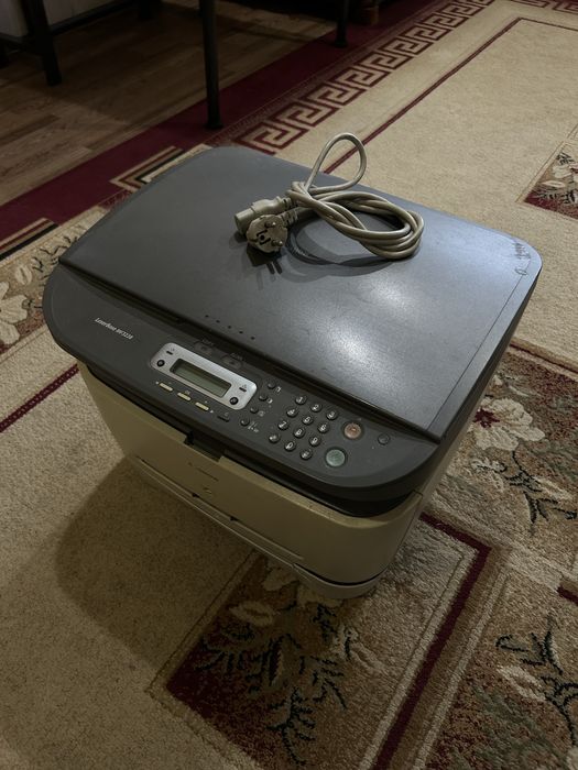 Продам принтер CANON LASERBASE MF3228