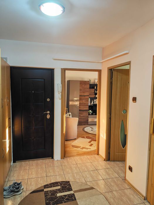 Apartament 2 camere decomandat