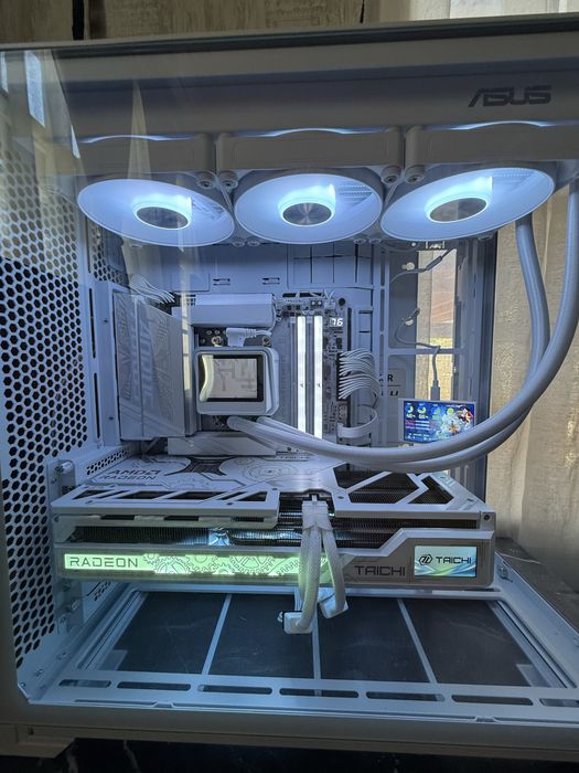 9070XT taichi / ryzen 7 9800X3D