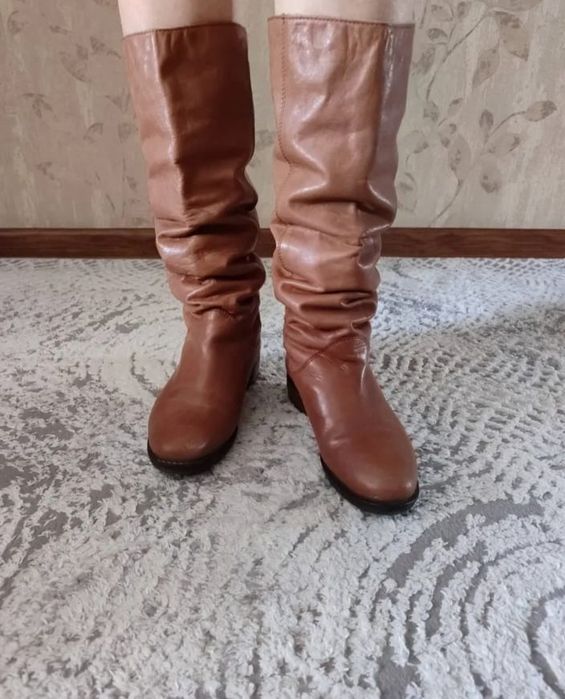 Сапоги женские...