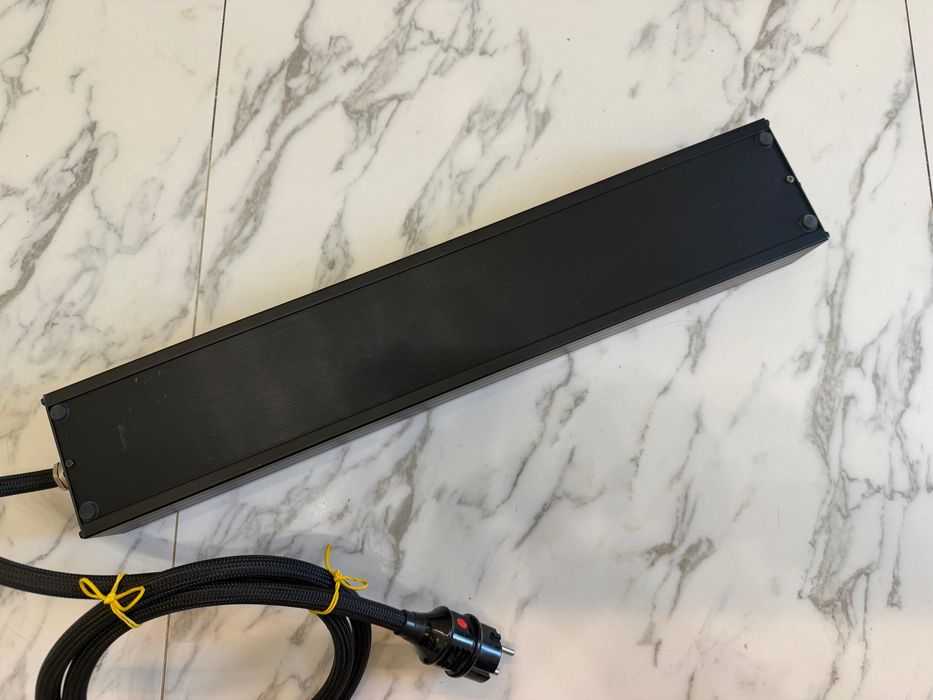 Filtru audio Fisch Audiotechnik high end hifi AC Germany priza
