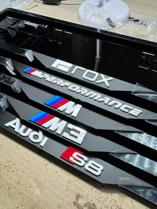 Изготовление именных авторамок