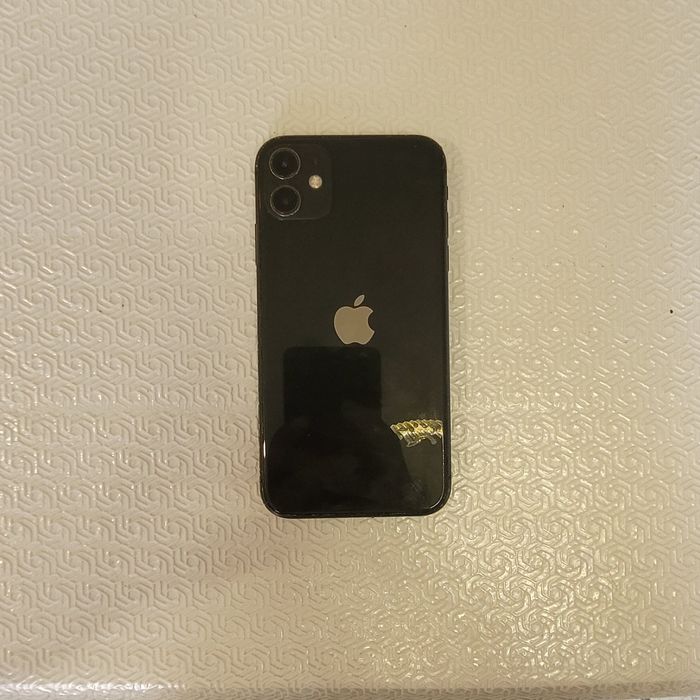Продам iphone 11/айфон 11