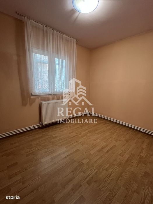 Apartament 4 camere de vânzare – Micro 5 | Etaj 1 | 80 mp — fotografia 3