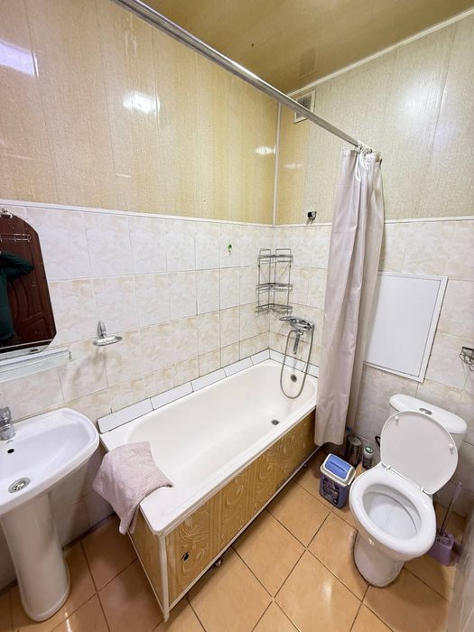 Сергили район 6Ада 2 хонали квартира сотилади