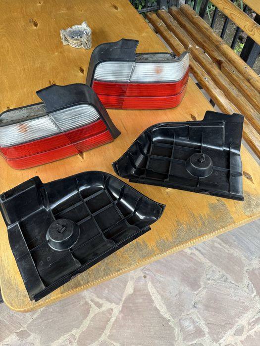 Задние Плафоны на BMW e36