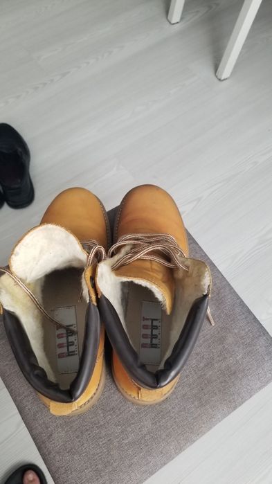 Vind bocancii inblaniti