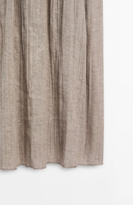 Рокля на марката Massimo Dutti