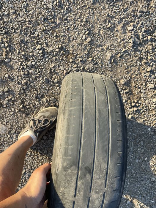 Покрышка на авто r15