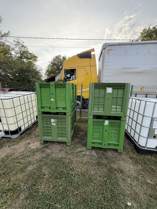 Vand Boxpalleti, Lazi de plastic