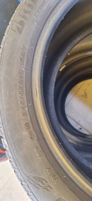 245 45 r18 vara RunFlat Bridgestone