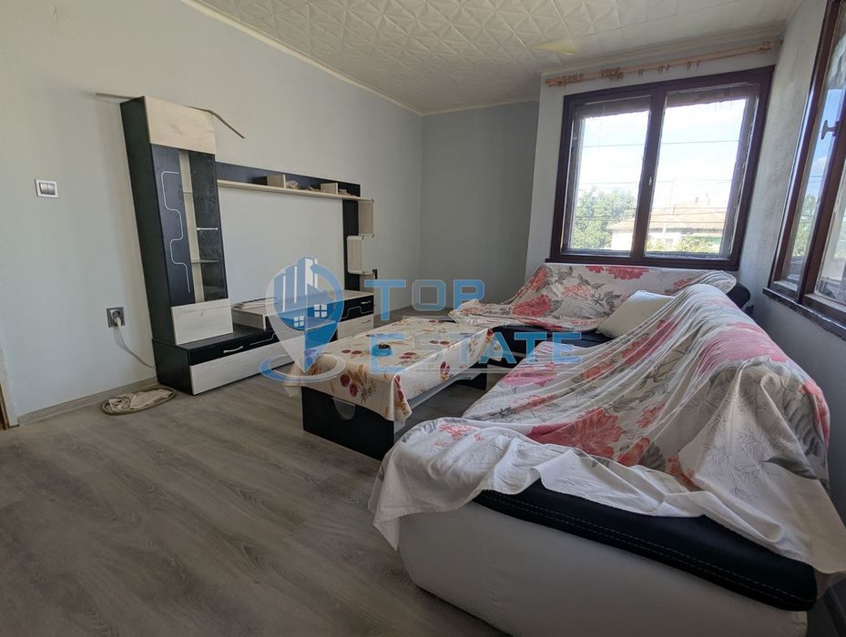 Продава се Къща в Лясковец - 300 кв.м за 682 €/кв.м - Снимка #1