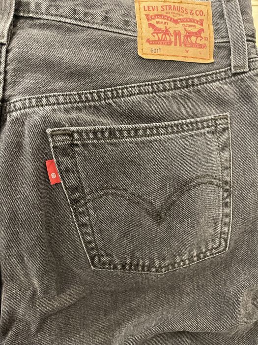 Jeans Levis narimea L