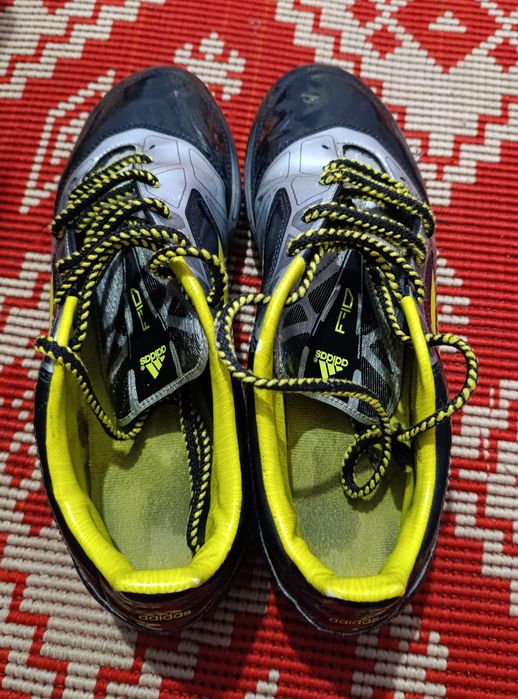 Adidas Crampoane băieți Nr.43