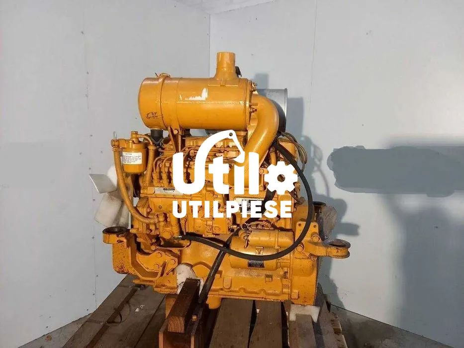 Motor Komatsu 4D94-2 FD20 FD25 FD30 FG20 FG25 + piese motor Komatsu