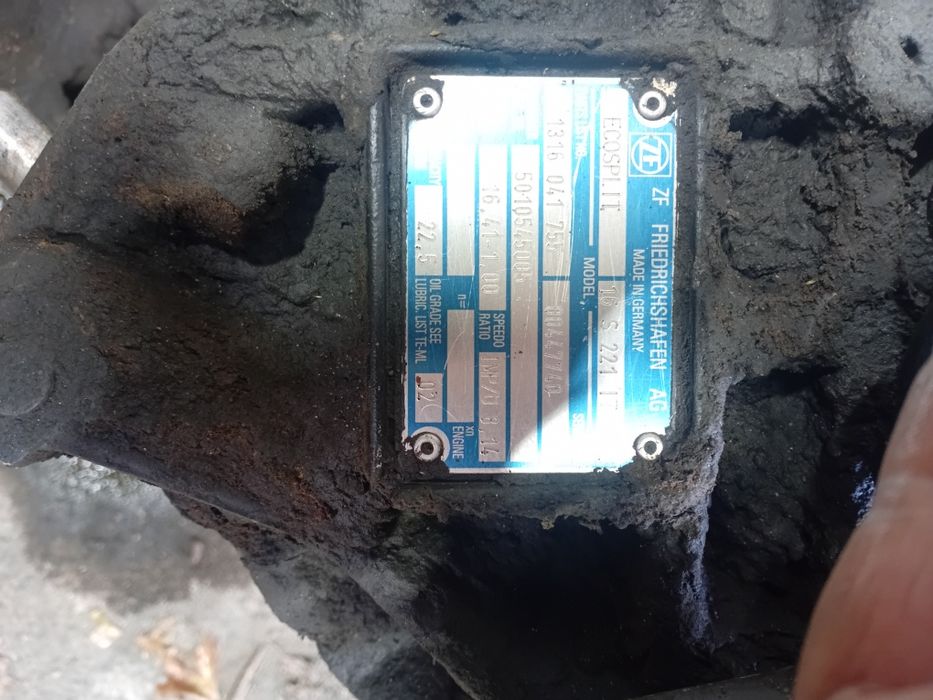 Запчасти от кпп. Рено магнум