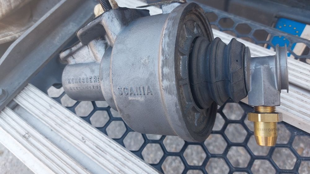 SCANIA Скания горна помпа съединител