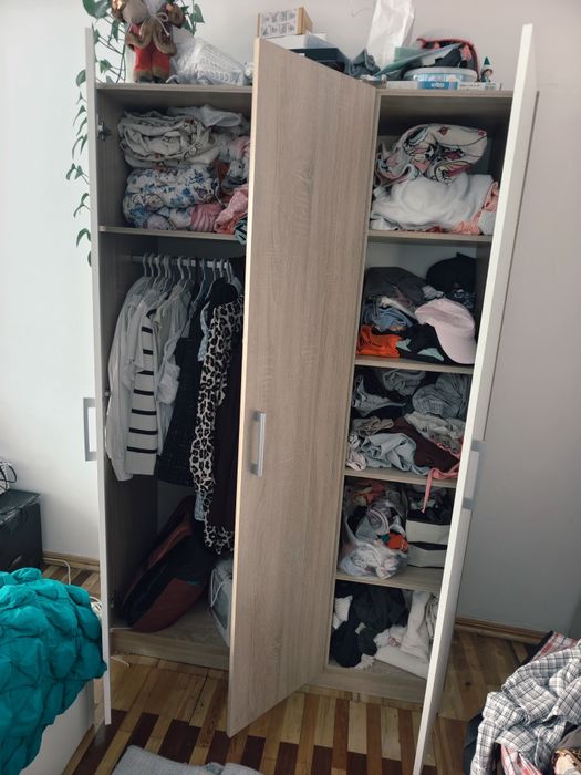 Продается срочно шкаф разобранный