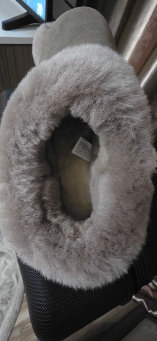 UGG,uri Originale