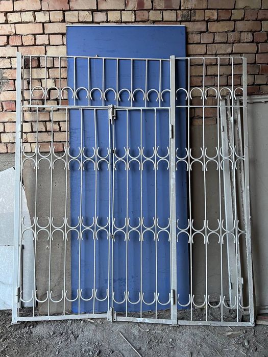 Дверная решетка для магазина бу