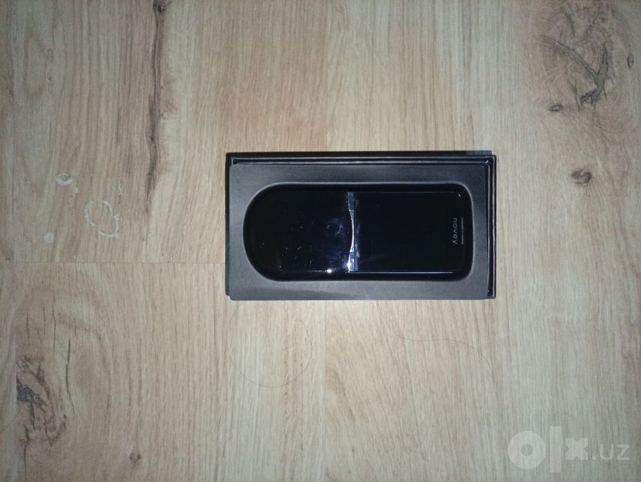Телефон Novey 32гб