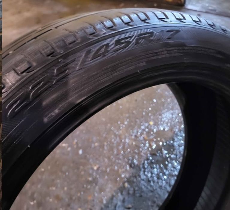 2 броя летни гуми 225/45/17