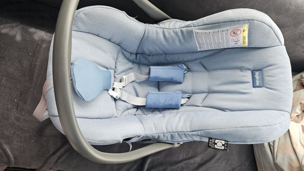 Продам автолюльку Inglesina