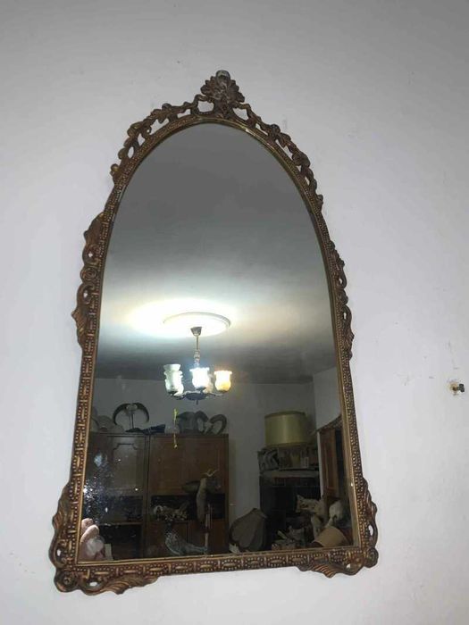 Oglinda de perete in rama