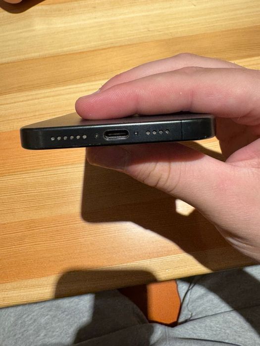 Обменяю iphone 15 pro max, на обычный 15 pro
