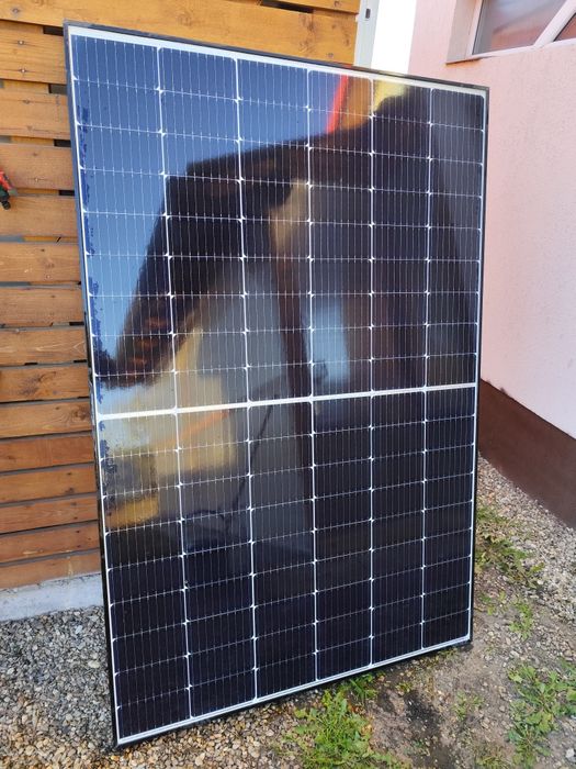 Sistem panouri fotovoltaice
