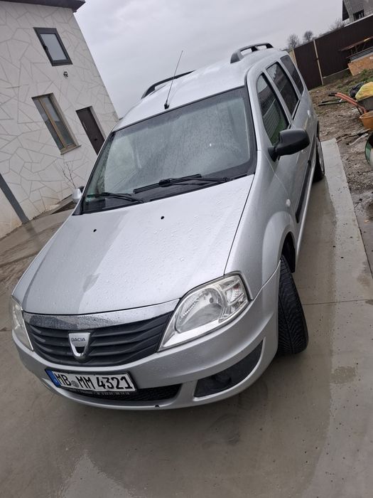 Dacia Logan MCV 1.6 8v  modelul cu AC