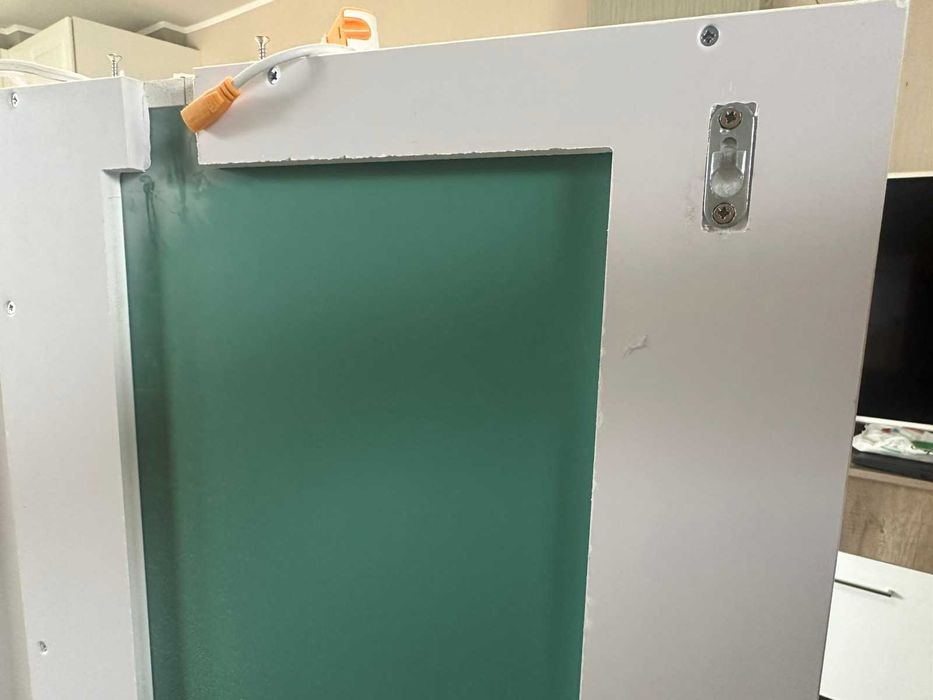 Шкаф/огледало за баня PVC