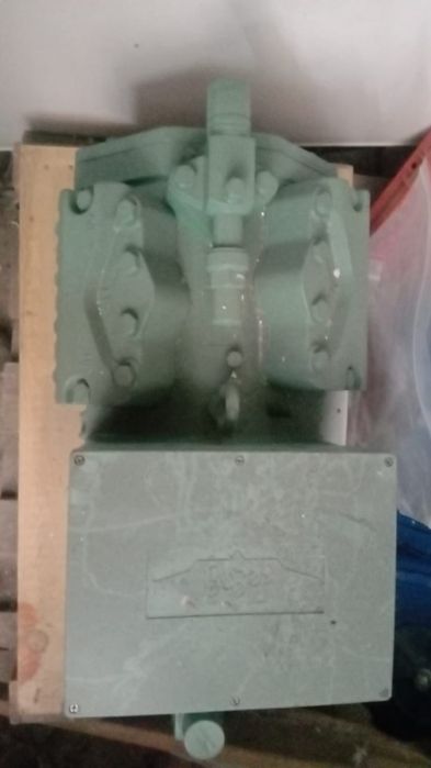 Продам Компрессор для холодилнова оборудование