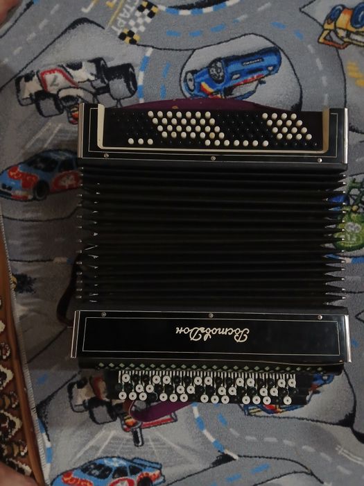 Akardion ishlatilgan