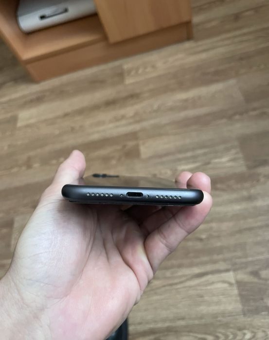 iPhone 11 iOS 18