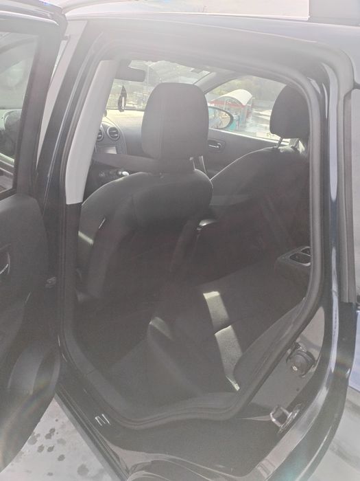 Vând Nissan Qashqai 1.5dci