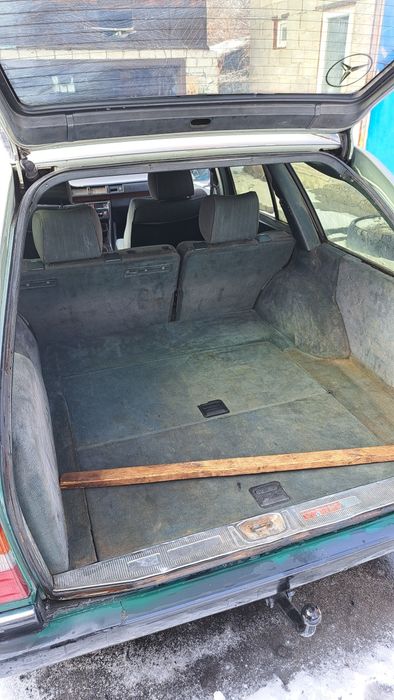 Мерседес 230 универсал