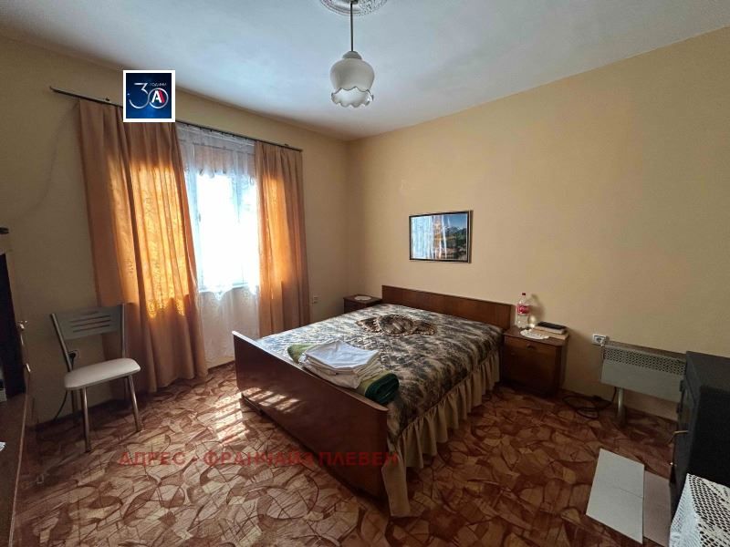 Продава се Къща в с. Горни Вадин, Област Враца - 60 кв.м за 425 €/кв.м - Снимка #4