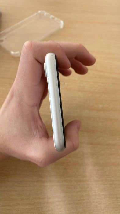 IPhone XR 128gb white