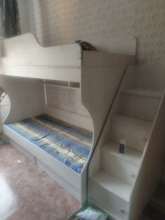 Детский кровать хорошая состояние
