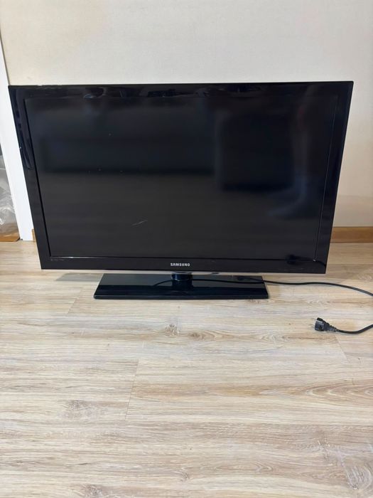 Продам телевизор Samsung