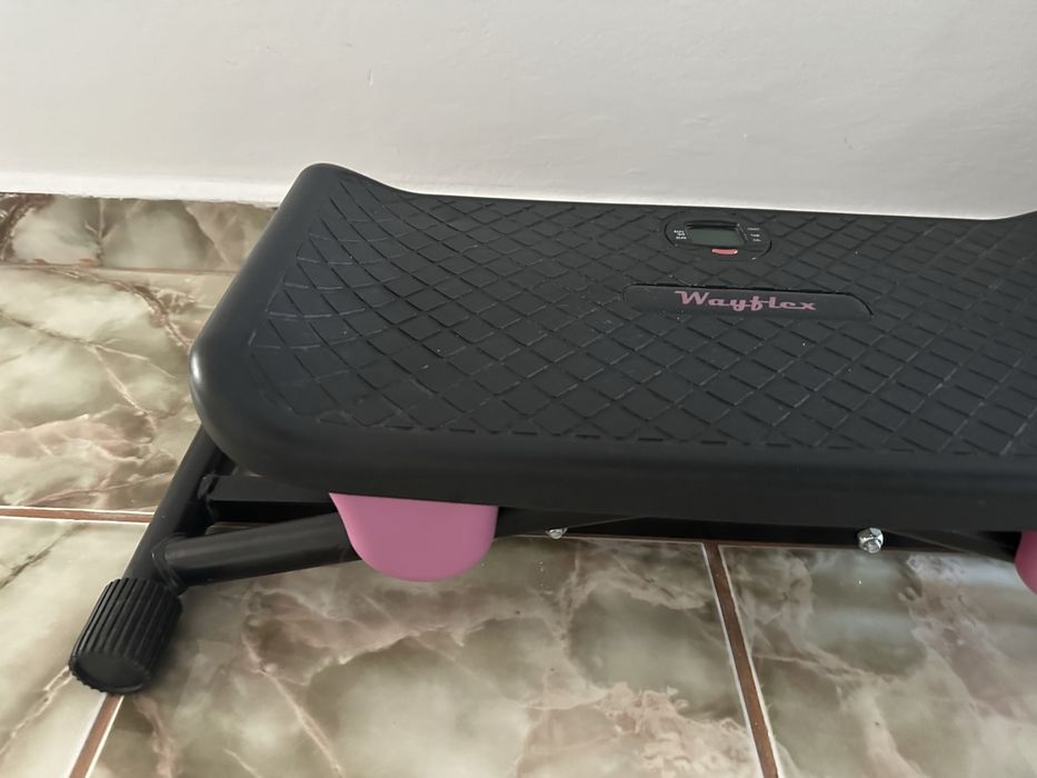Platformă de vibrații Wayflex cu afișaj digital – stare foarte bună