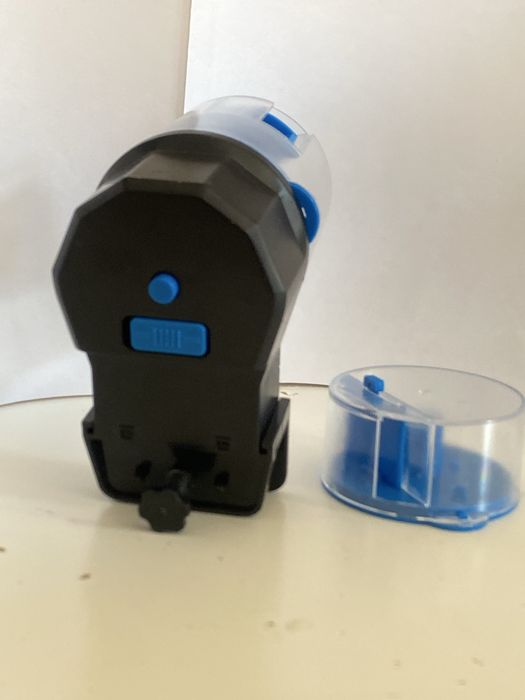 Автокормушка для рыб