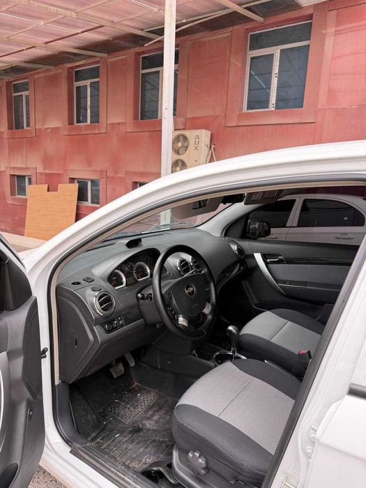 Nexia 3 tozza 70.000km