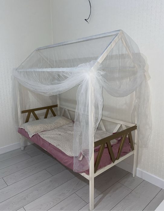 Детский кровать металлический