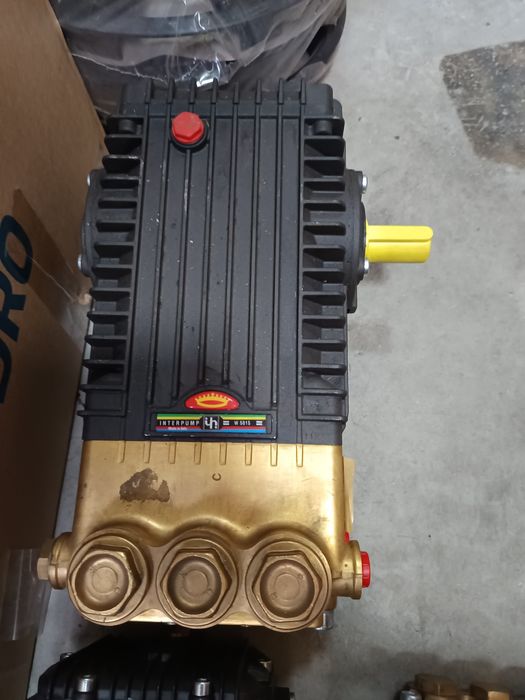 Помпа за високо налягане Interpump W5015 -500 бара