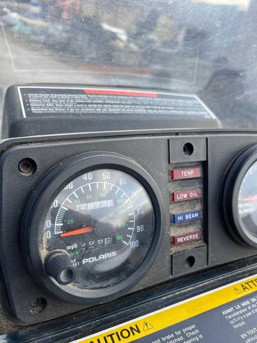 Snowmobil Polaris INDY LX